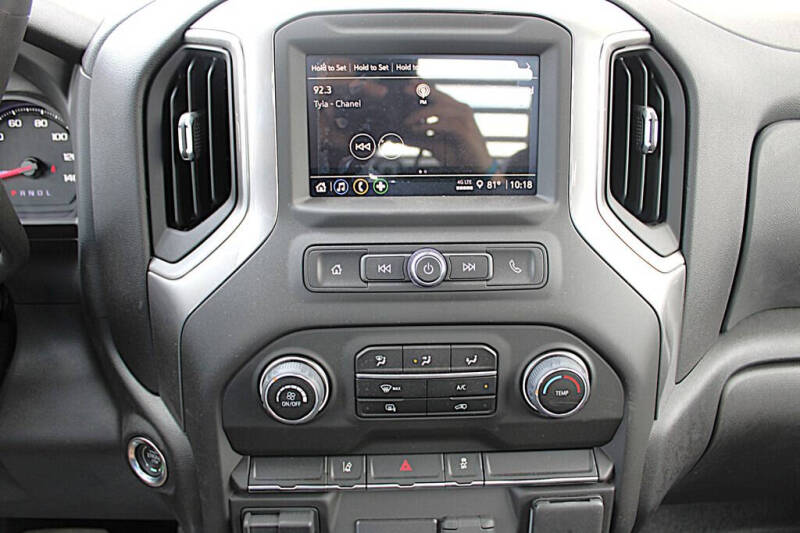 2024 Chevrolet Silverado 3500HD CC