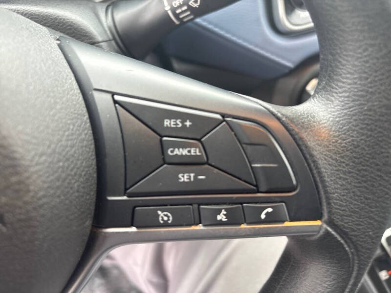 2023 Nissan Versa SV