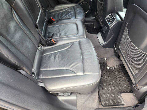 2012 Audi Q5 3.2 quattro Premium Plus