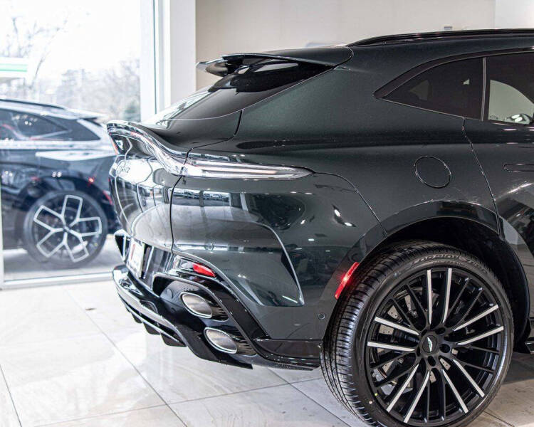 2026 Aston Martin DBX S