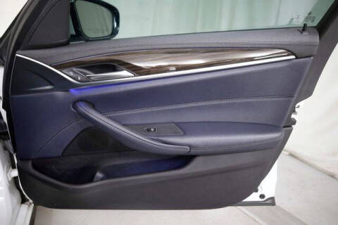 2018 BMW 5 Series 530i