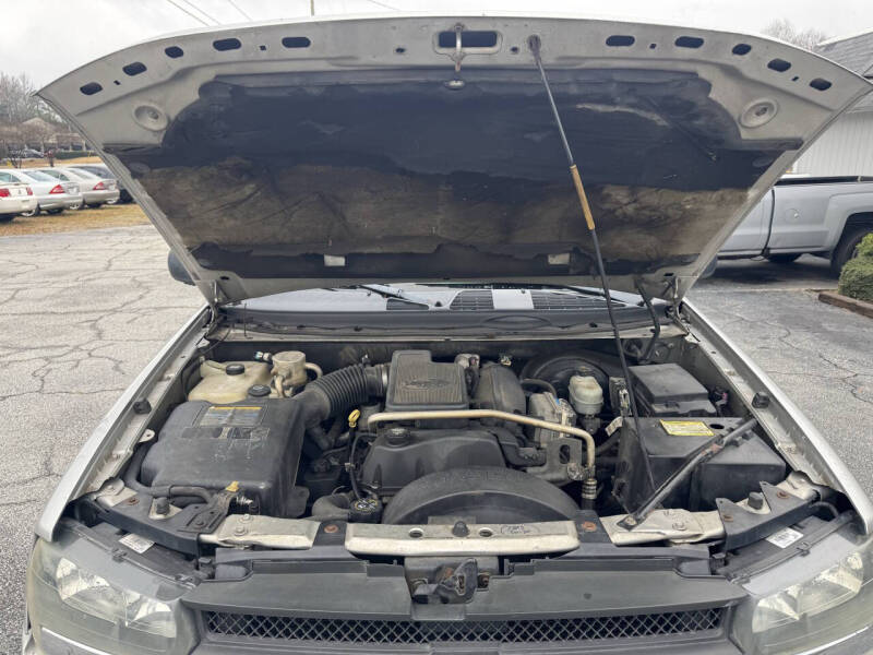 2004 Chevrolet TrailBlazer LS