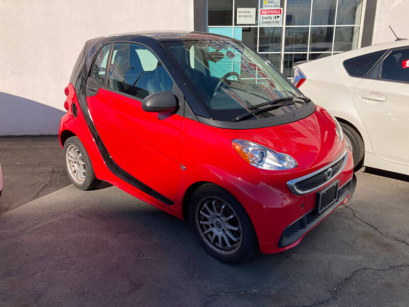 2013 Smart fortwo for sale at Trade In Auto Sales in Van Nuys CA