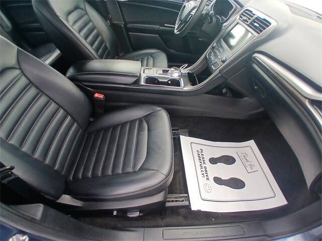 2019 Ford Fusion SEL