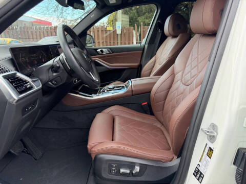 2025 BMW X5 xDrive40i