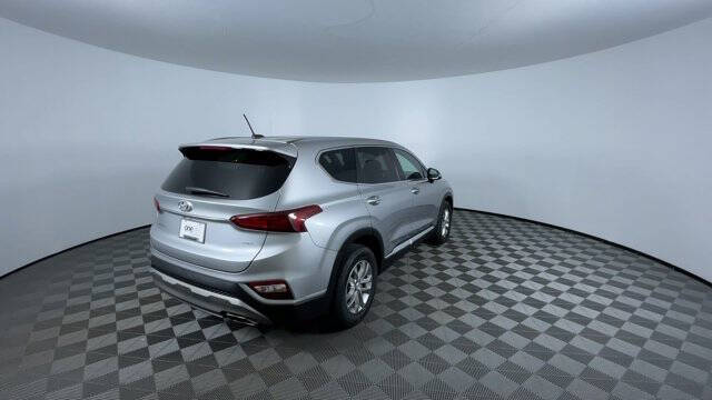 2020 Hyundai Santa Fe SE