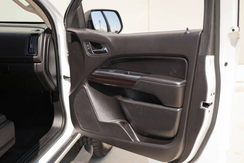 2017 GMC Canyon SLE