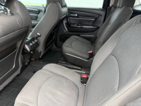 2016 GMC Acadia SLE-2