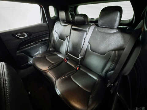 2022 Jeep Compass (Red) Edition