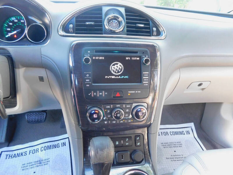 2017 Buick Enclave Leather