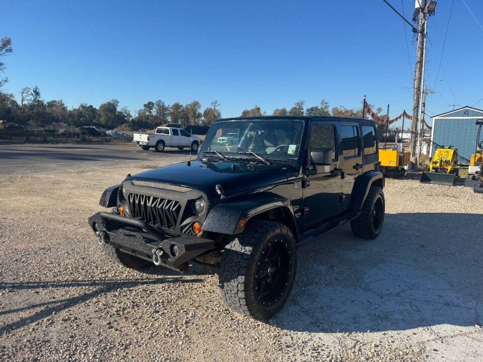 2010 Jeep Wrangler Unlimited Sahara's photo