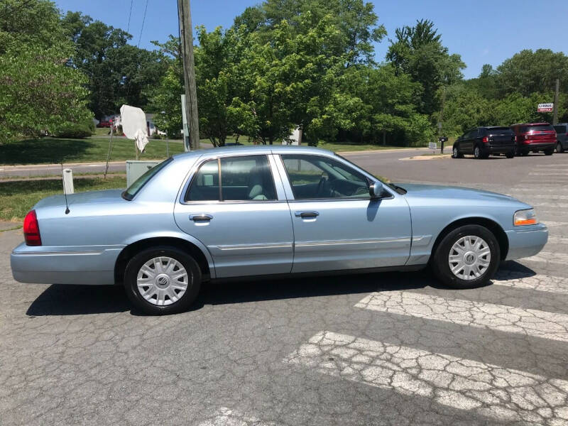 2005 Mercury Grand Marquis GS