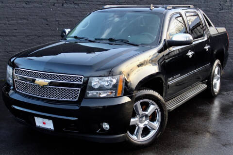2011 Chevrolet Avalanche for sale at Kings Point Auto in Great Neck NY