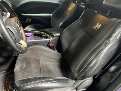 2016 Dodge Challenger 392 HEMI Scat Pack Shaker