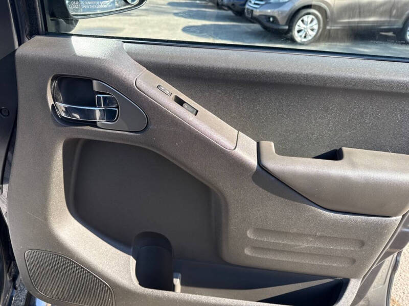 2015 Nissan Frontier