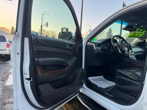 2017 GMC Yukon XL SLT