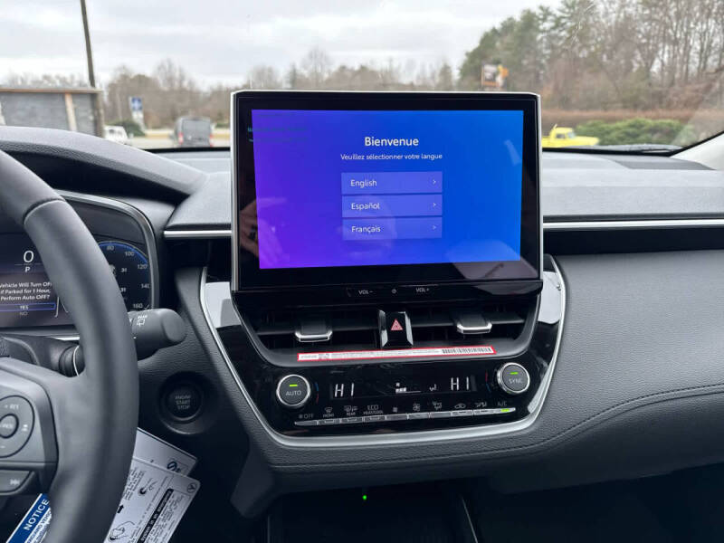 2026 Toyota Corolla Cross XLE