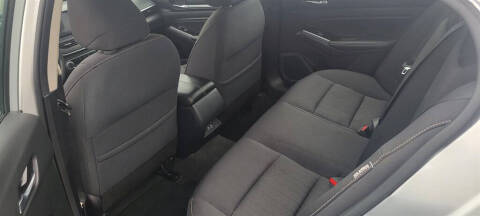 2021 Nissan Altima 2.5 SV