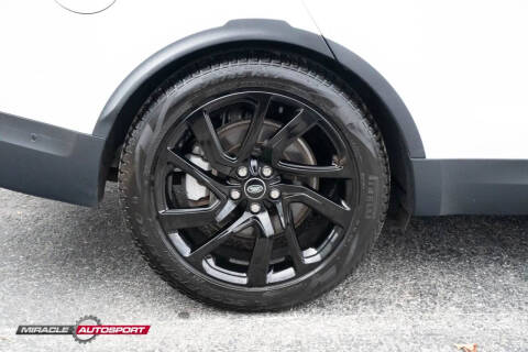 2022 Land Rover Discovery P300 S