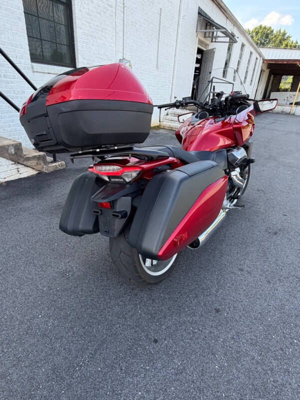 2014 Honda CTX1300