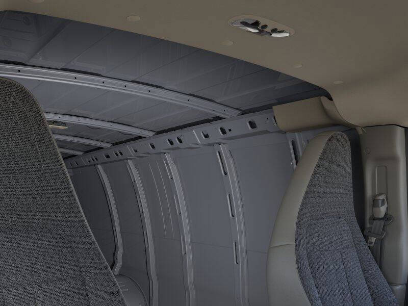 2025 Chevrolet Express 2500