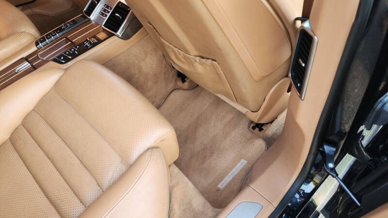 2012 Porsche Panamera Turbo