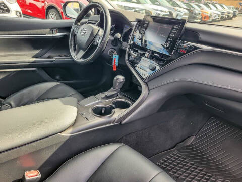 2023 Toyota Camry SE