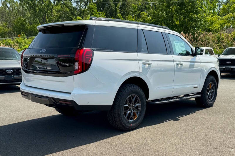 2025 Ford Expedition Tremor