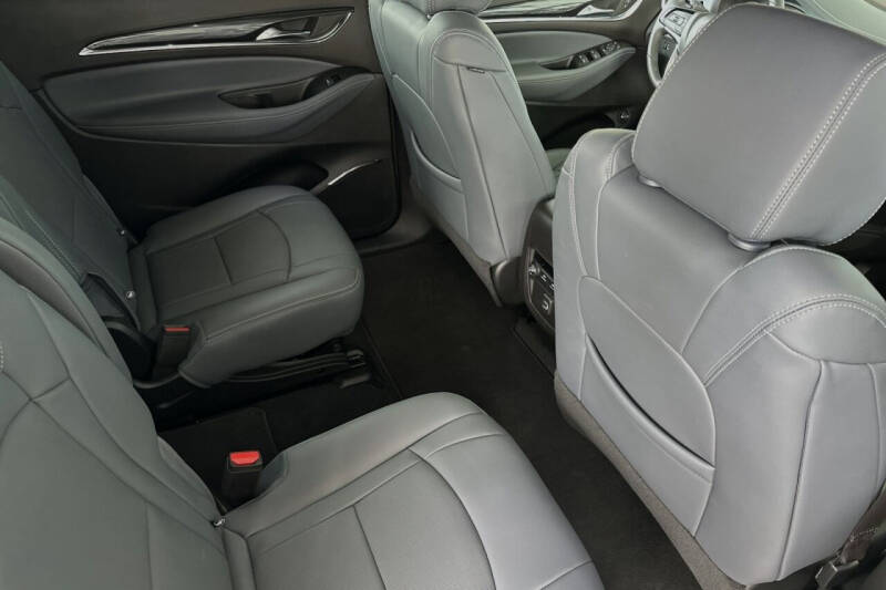 2024 Buick Enclave Essence