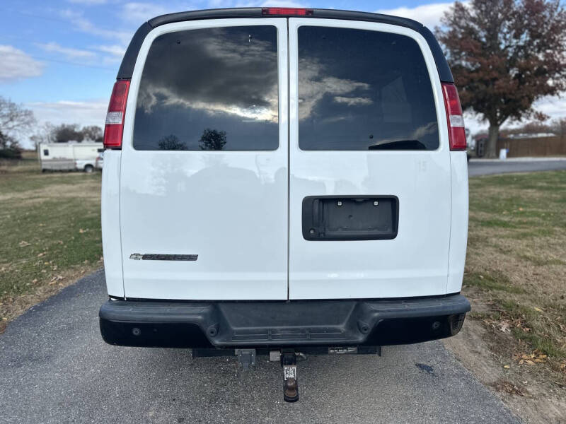 2020 Chevrolet Express LS 2500