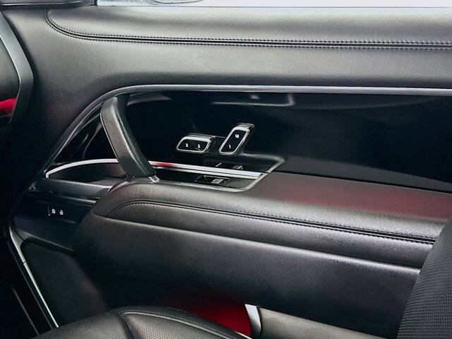 2023 Land Rover Range Rover P530 SE