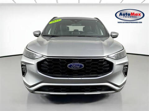 2023 Ford Escape Hybrid ST-Line Select