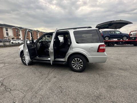 2017 Ford Expedition XLT