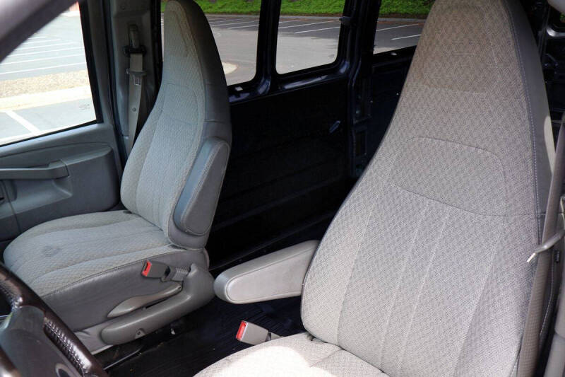 2017 Chevrolet Express 3500