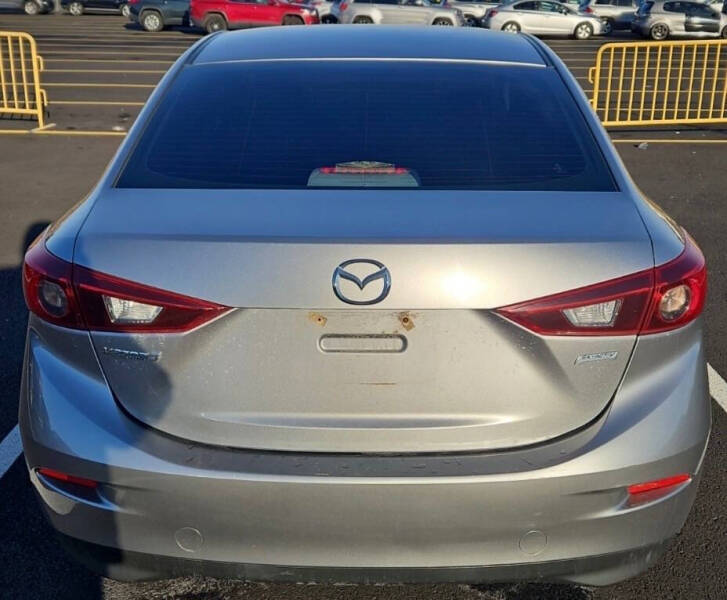 2015 Mazda MAZDA3 i SV