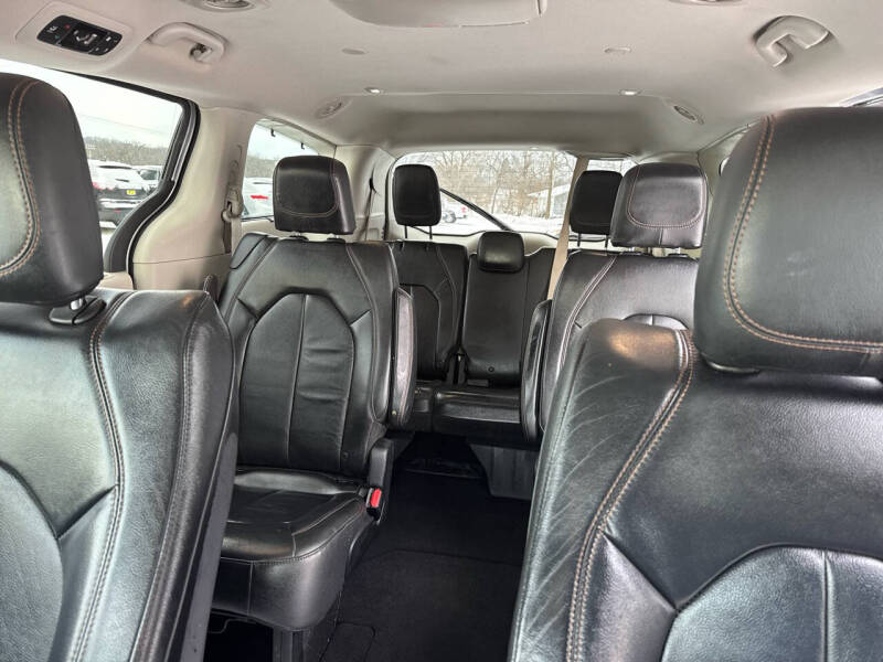 2017 Chrysler Pacifica