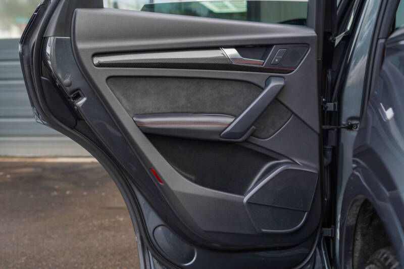 2019 Audi SQ5 3.0T quattro Premium Plus