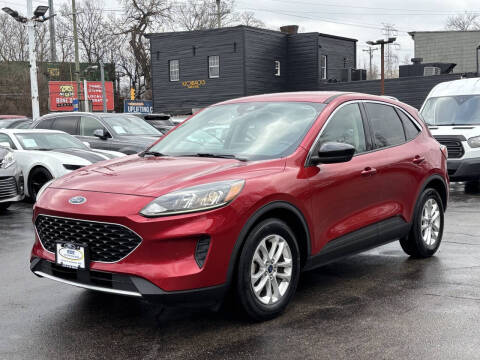 2020 Ford Escape SE