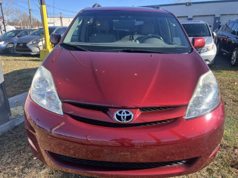 2010 Toyota Sienna XLE Limited