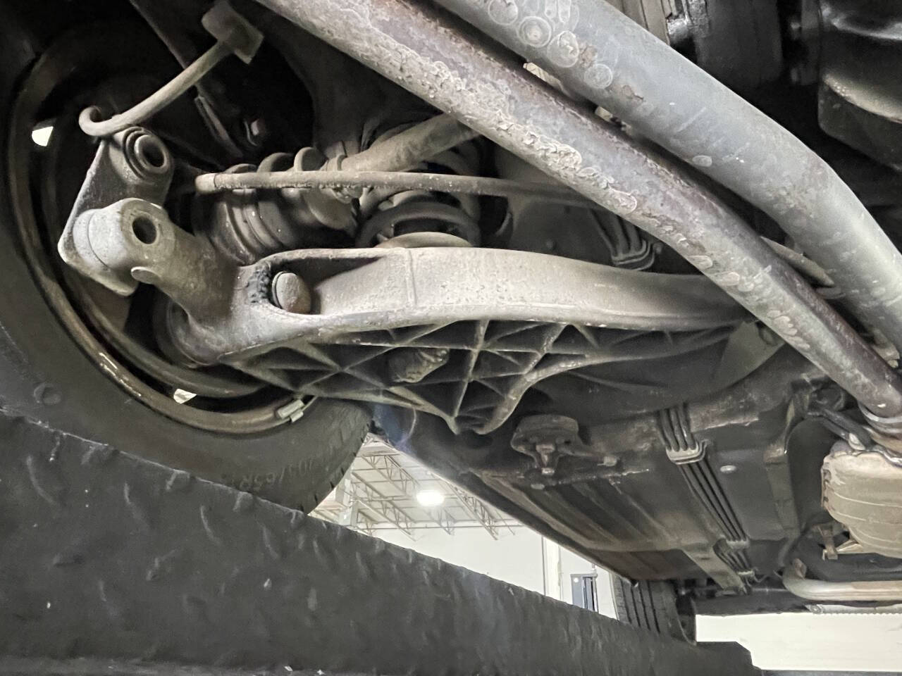 1988 Mercedes-Benz 560-Class 96