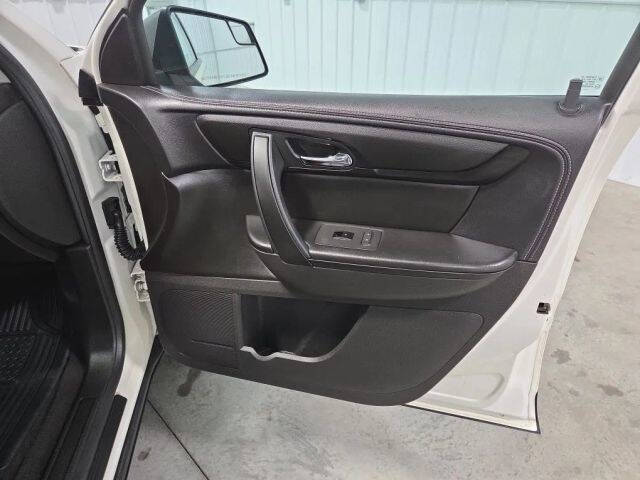 2013 GMC Acadia SLE-2