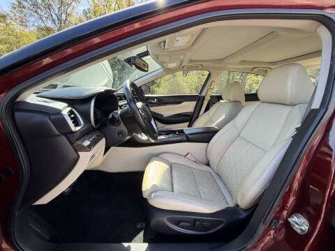 2017 Nissan Maxima Platinum