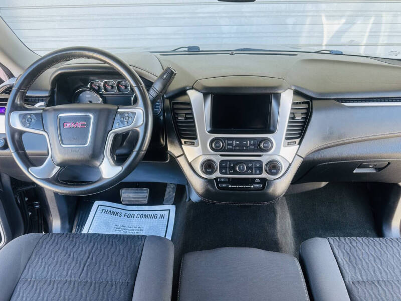 2016 GMC Yukon XL SLE