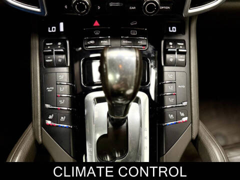 2016 Porsche Cayenne S E-Hybrid