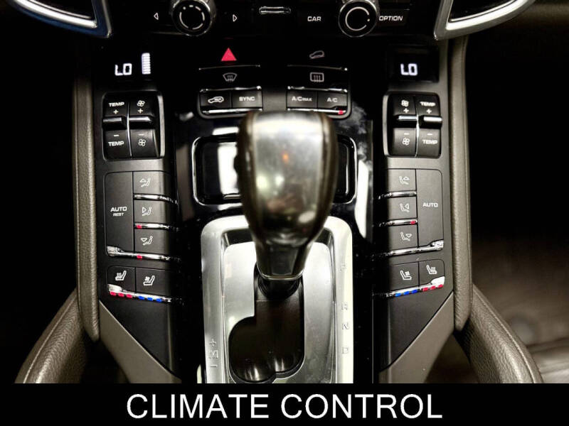 2016 Porsche Cayenne S E-Hybrid