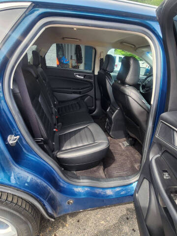 2020 Ford Edge SEL