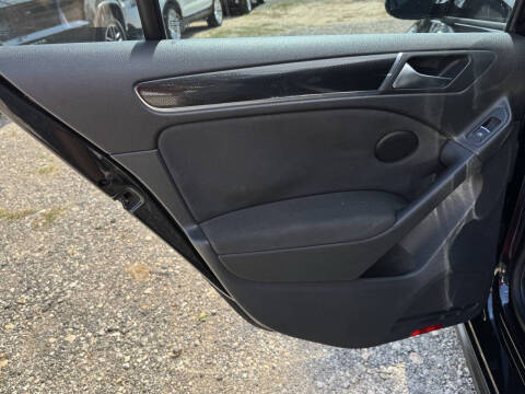 2014 Volkswagen GTI Wolfsburg Edition PZEV