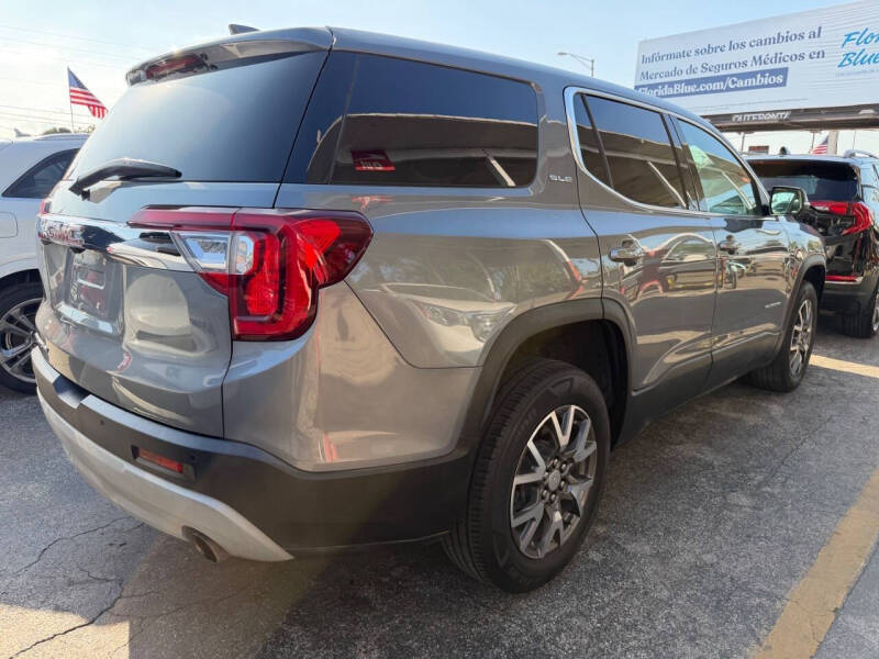 2020 GMC Acadia SLE