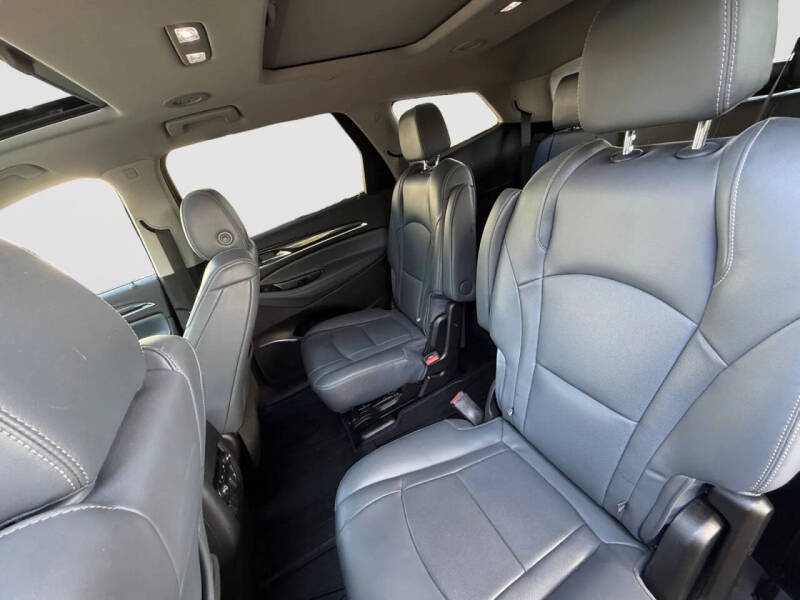 2021 Buick Enclave Essence