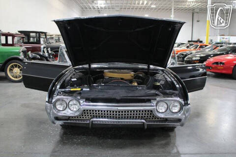 1962 Ford Thunderbird